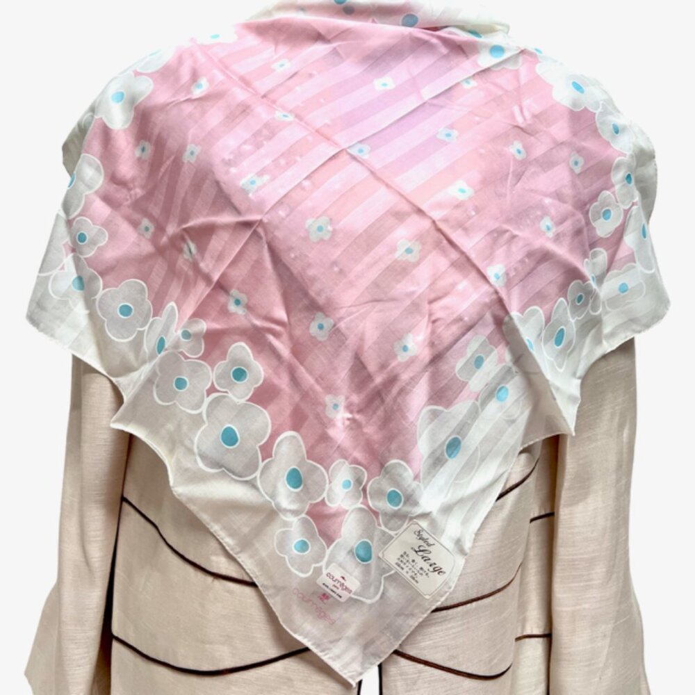 BUNDLE 4: YSL-COURREGES-LIBERTY-SHILLA Scarf/Lg Handker Cott/Silk 24" - 22"(93) - Picture 7 of 16